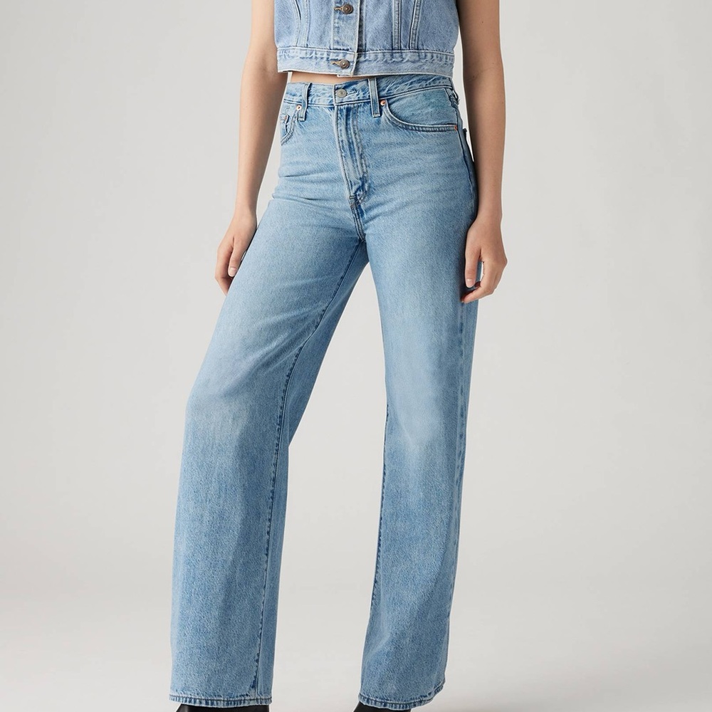 Levi’s Ribcage Wide Leg